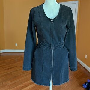 Jeans jacket size L (more like medium)